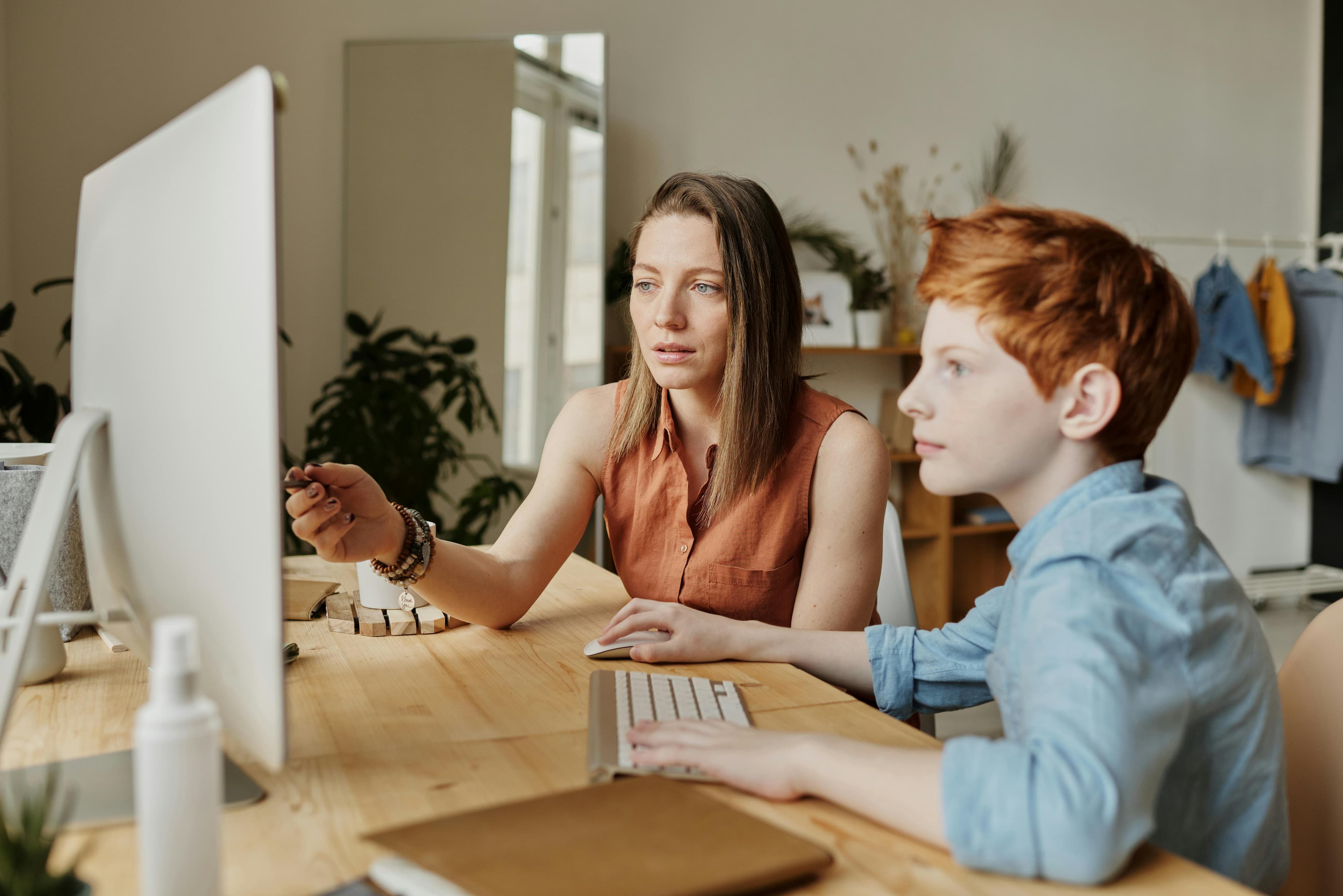 Student learning online